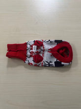 Load image into Gallery viewer, IOKHEIRA Dog Sweater Christmas Knitted Dog Coats for Small Dogs Cats Pet Clothes Soft Thickening Warm Puppy Shirt Customes Clothing for Small Dogs Cats